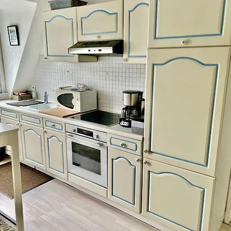 Centre Ville, 50m Apartment